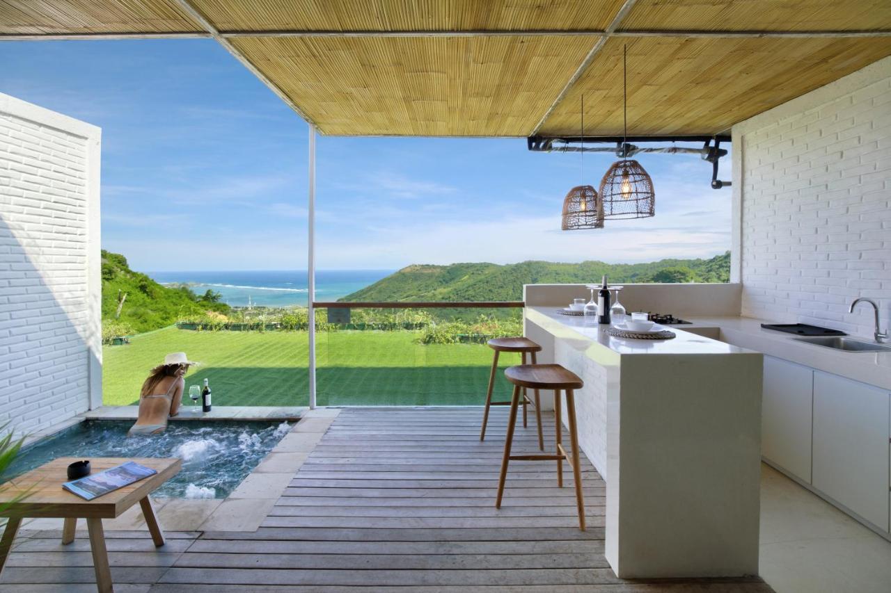 Telescope Resort Lombok Kuta  外观 照片
